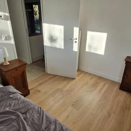 Le Jarneliou Vakantiehuis